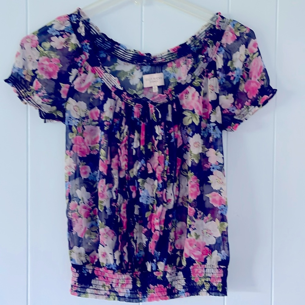 Gilly Hicks sheer chiffon floral top